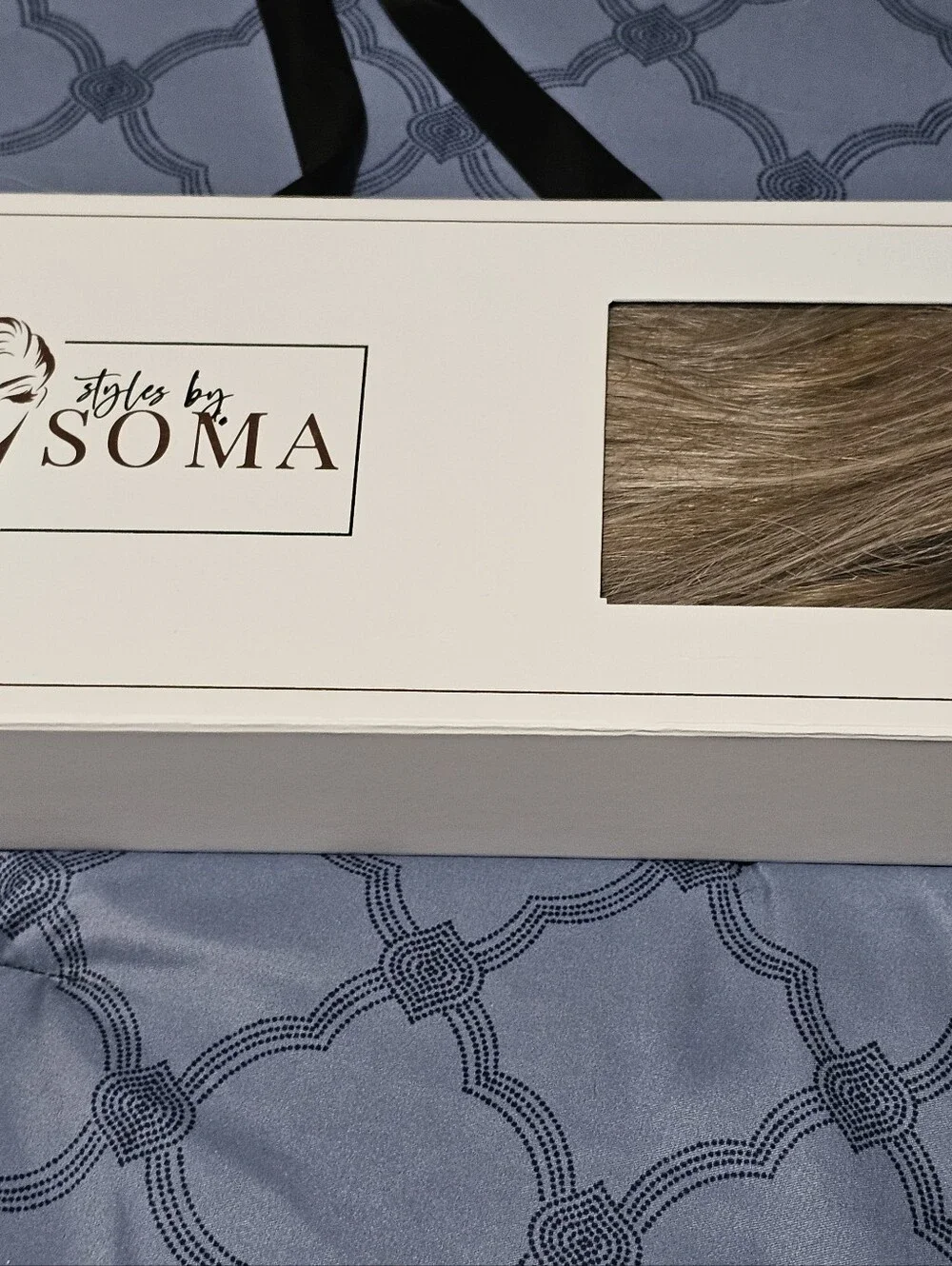 Styles By Soma Golden Hour Long Wavy Wig in Legacy Blonde NWT